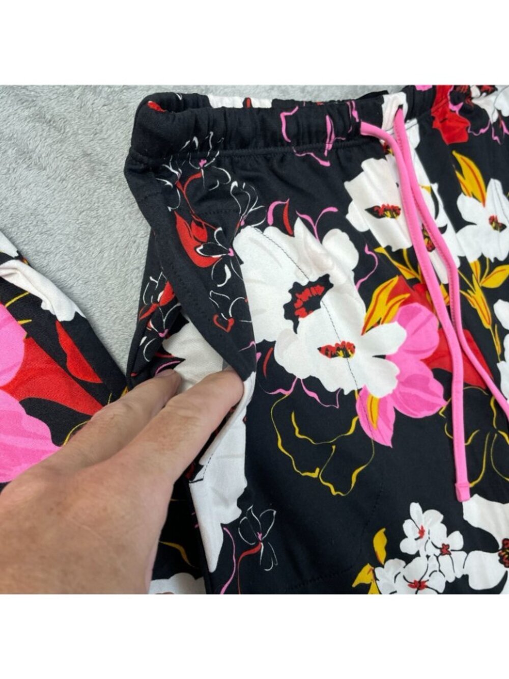 NWT Room Service Women's S Black Floral Print Long Sleeve Button-Down F1277 - Picture 8 of 12